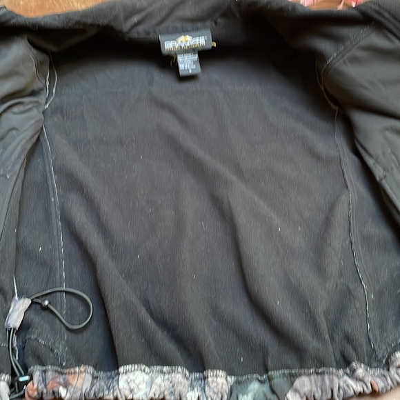 Camouflage performance jacket - Picture 6 of 8